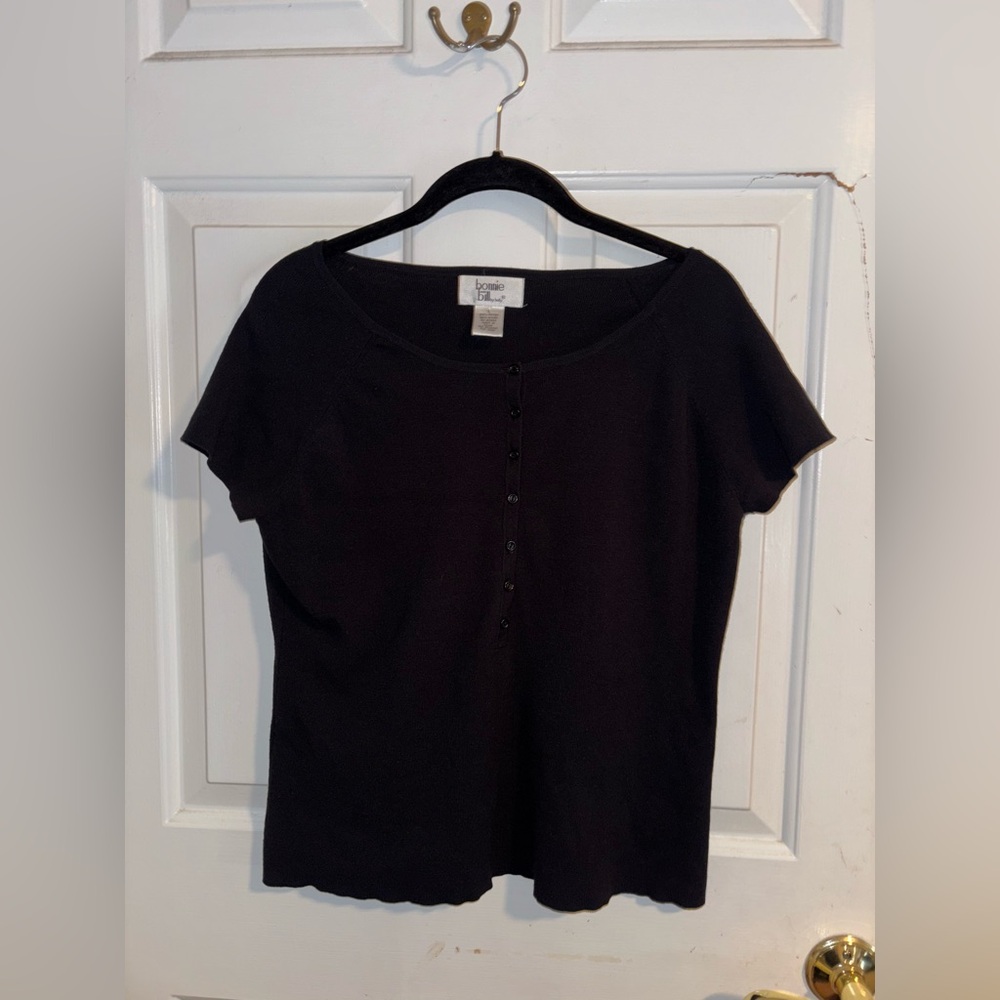 Vintage Bonnie and Bill by Holly Black Short Sleeve Top